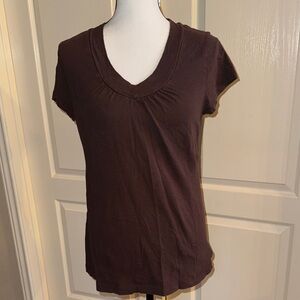 JUNIORS - Brown V-Neck Top - Size Large